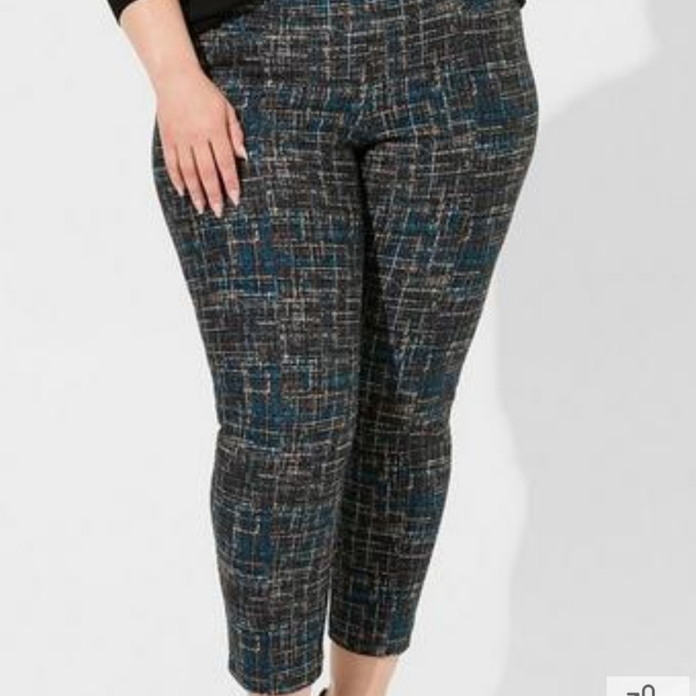 Pull On Pencil Skinny Studio Luxe Ponte Pant